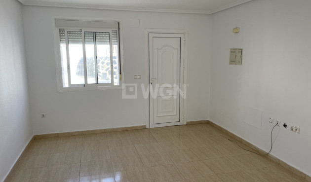 Resale - Townhouse - Camposol - Inland