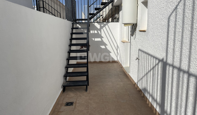 Resale - Townhouse - Camposol - Inland