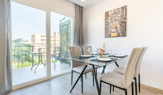 Resale - Apartment / flat - Torrevieja - La Veleta