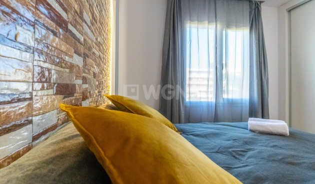 Resale - Apartment / flat - Torrevieja - La Veleta