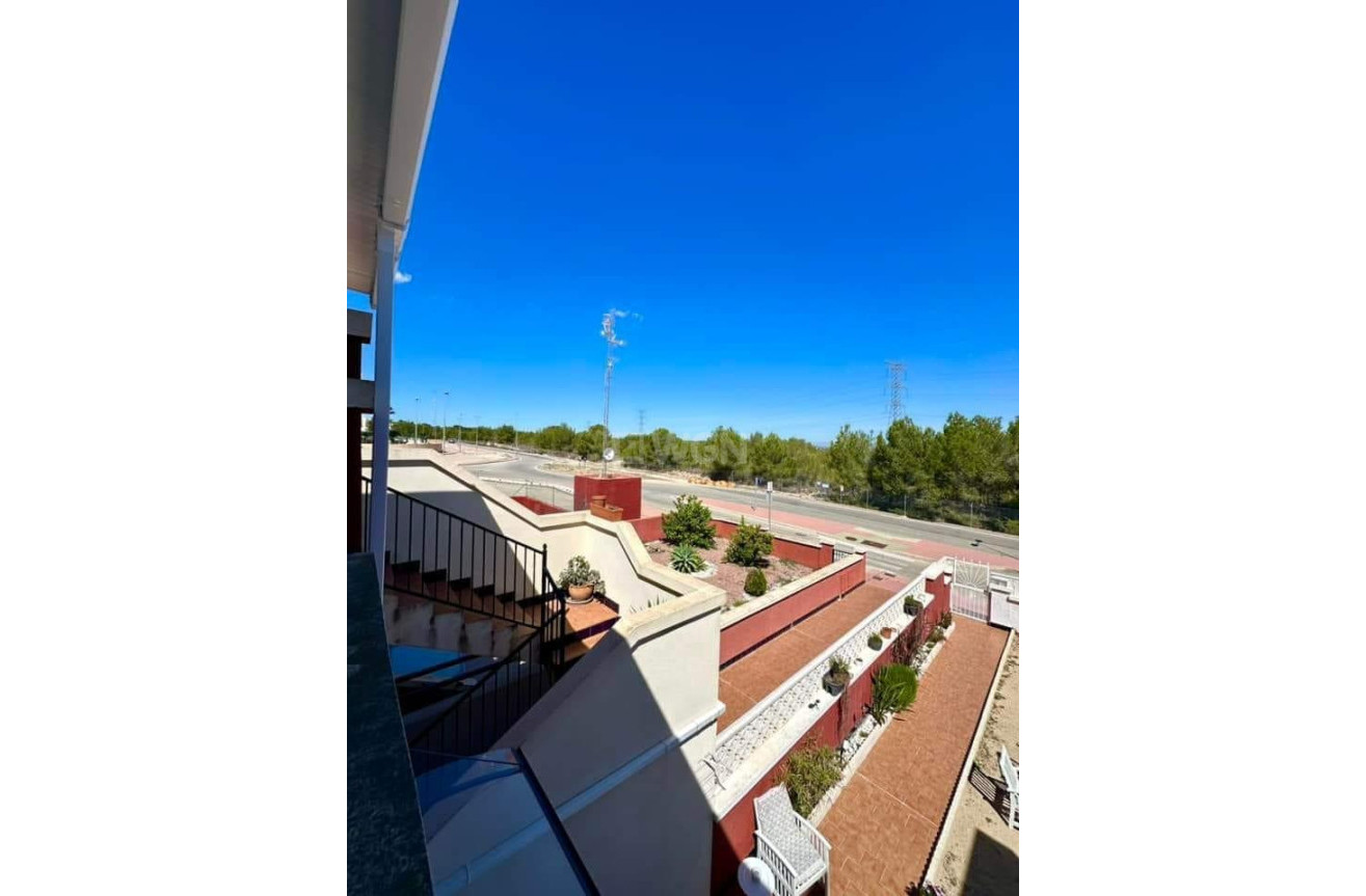 Resale - Apartment / flat - Orihuela Costa - PAU 26