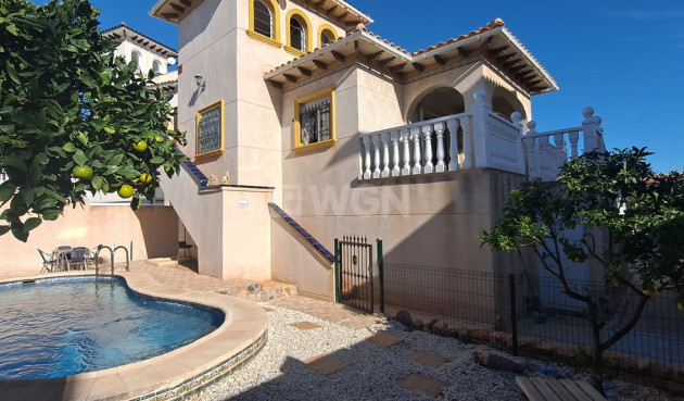 Resale - Villa - La Zenia - Costa Blanca