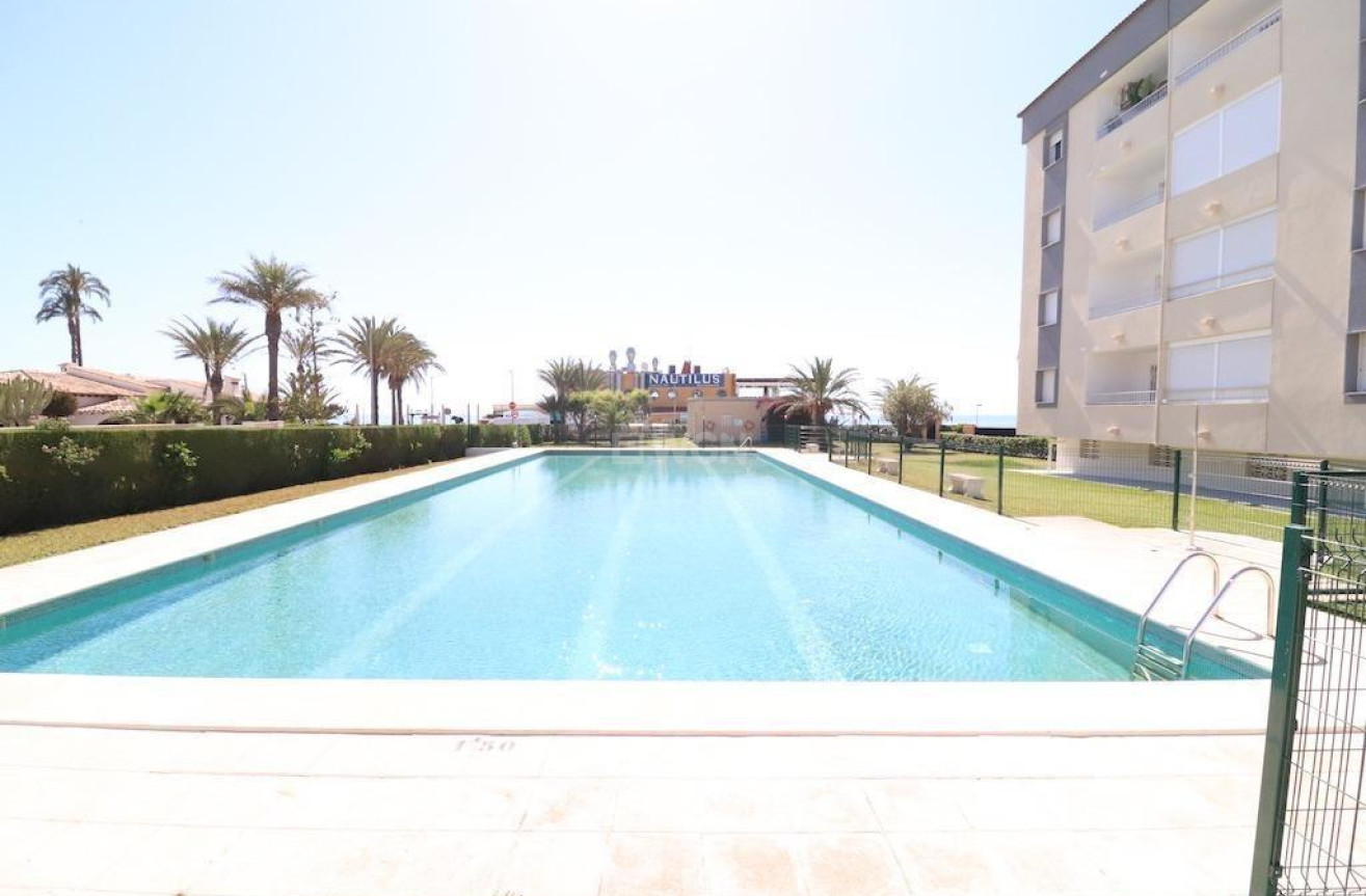 Resale - Apartment / flat - Torrevieja - Costa Blanca