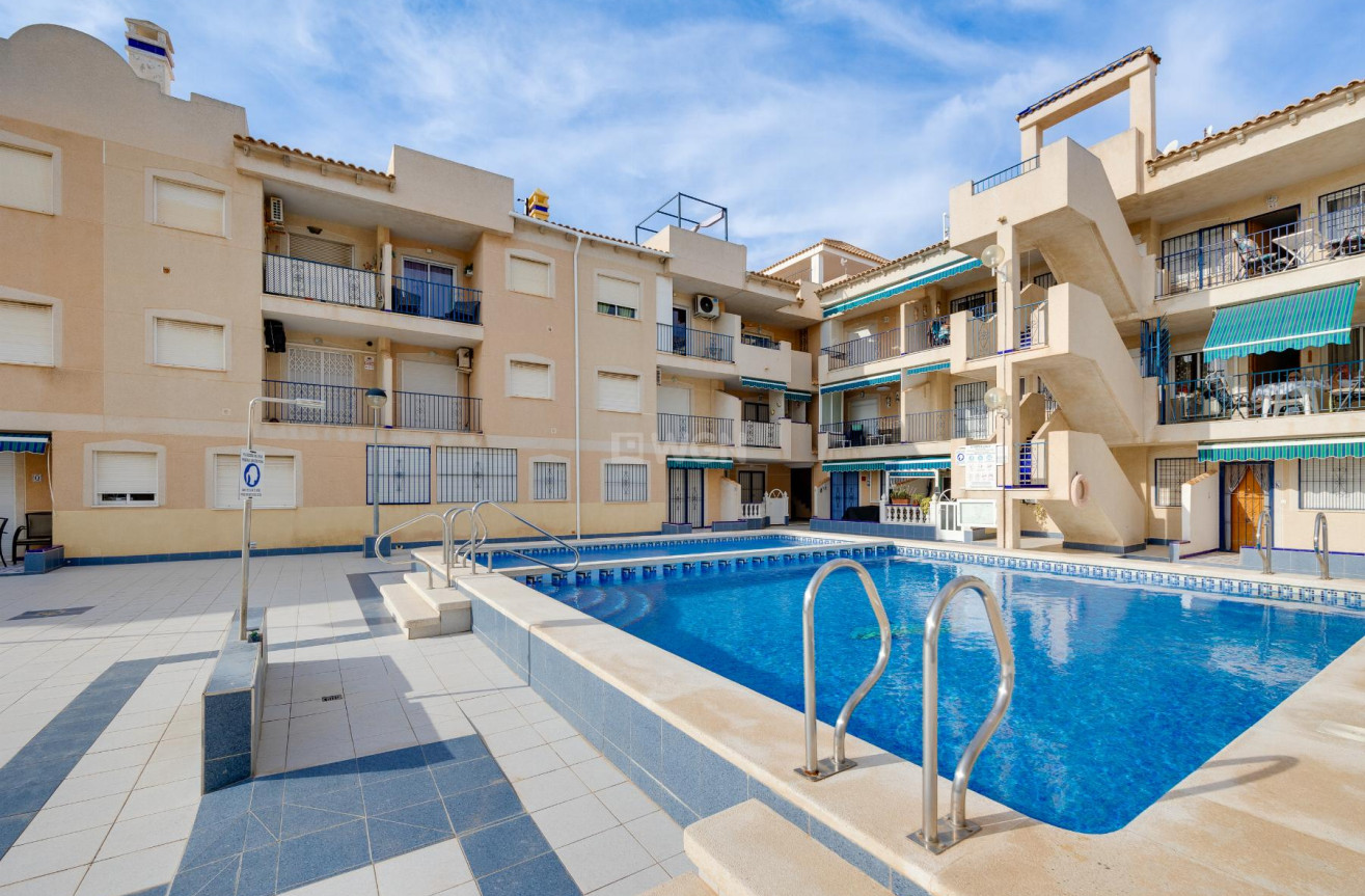 Reventa - Apartamento / piso - Torrevieja - Costa Blanca