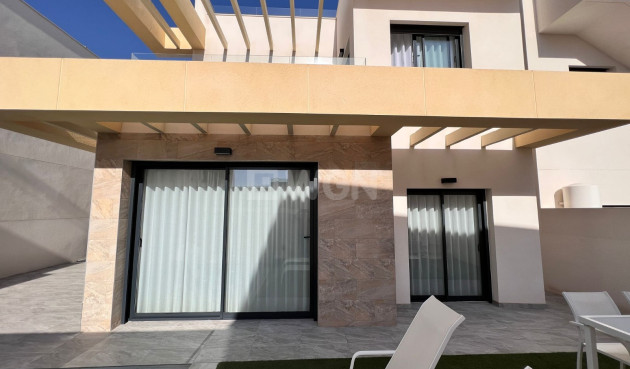 Reventa - Villa - Los Montesinos - Costa Blanca