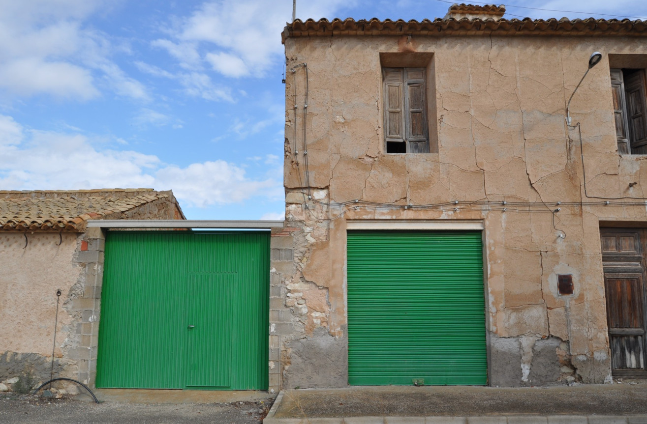 Reventa - Parking - Jumilla - Inland