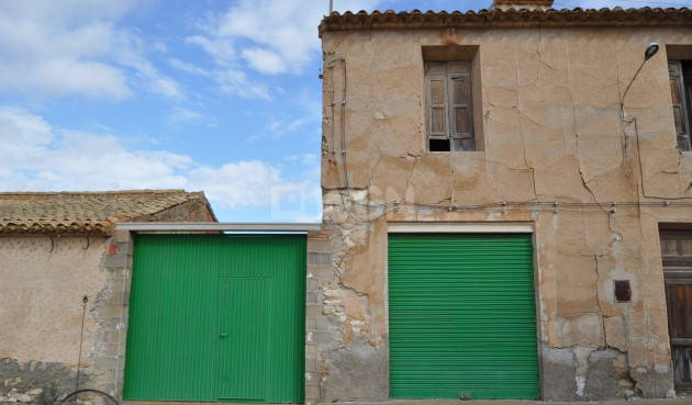 Reventa - Parking - Jumilla - Inland