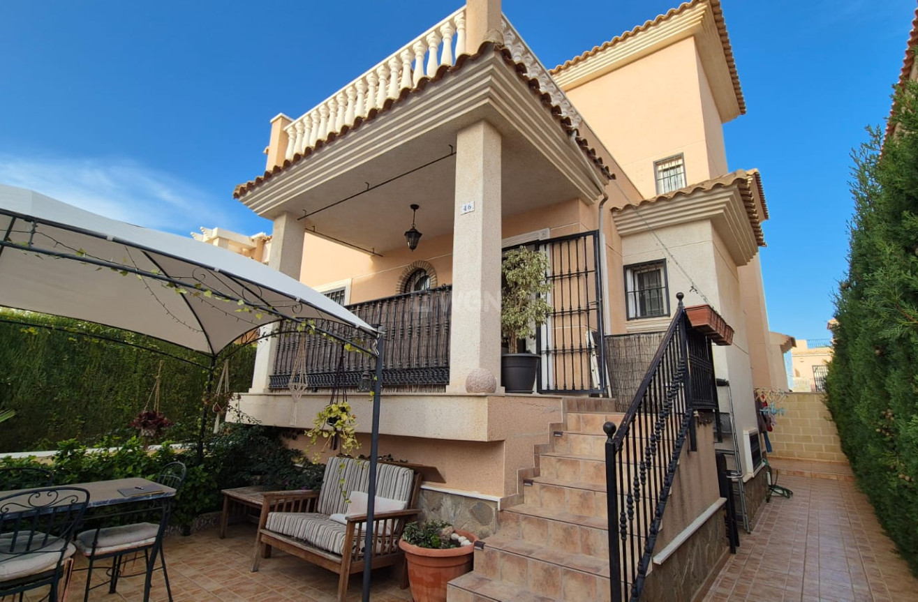 Reventa - Property - Orihuela Costa - Costa Blanca