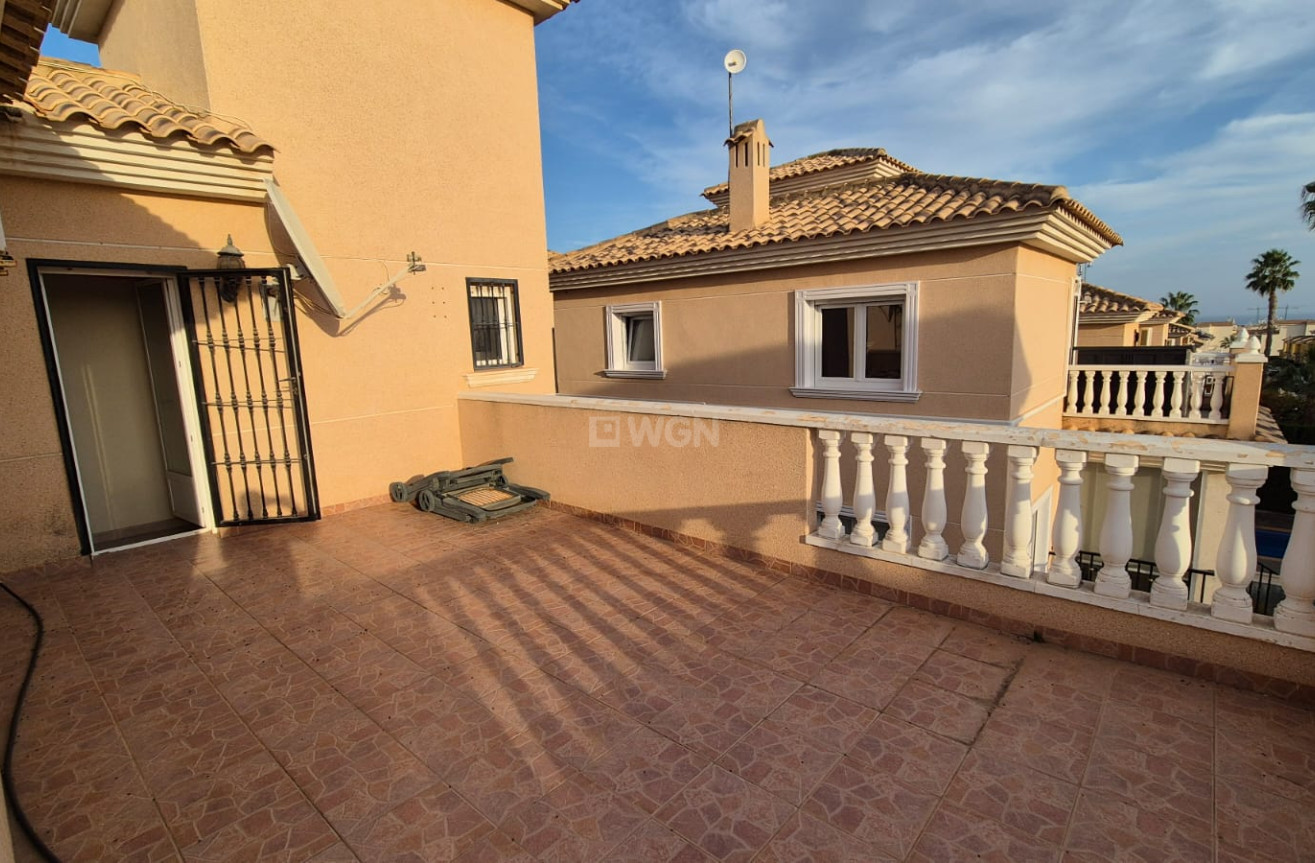 Reventa - Property - Orihuela Costa - Costa Blanca