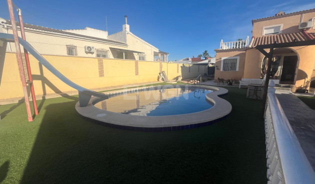 Reventa - Villa - Torrevieja - San Luis