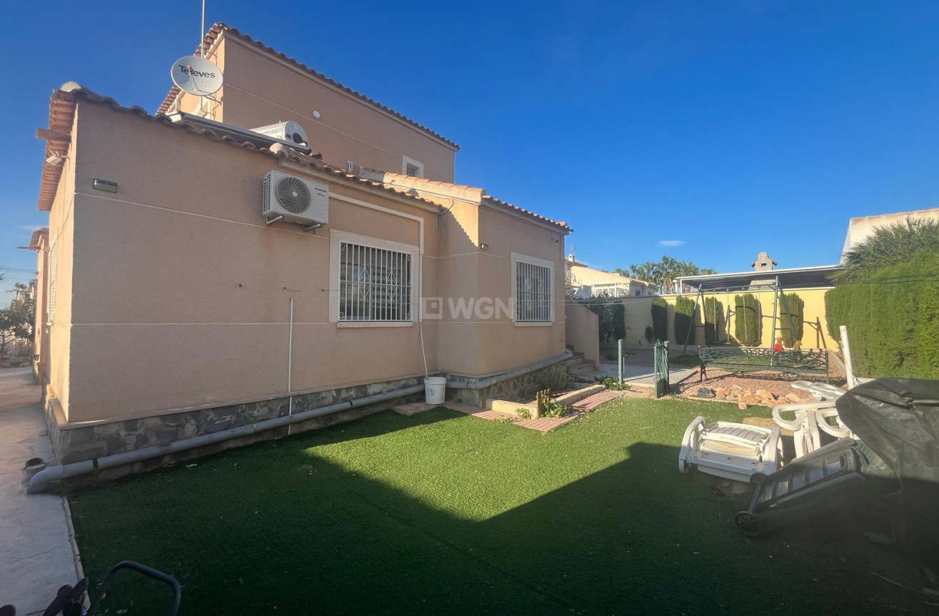 Reventa - Villa - Torrevieja - San Luis