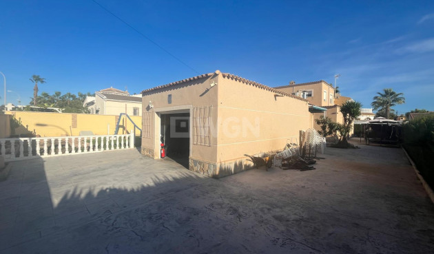 Reventa - Villa - Torrevieja - San Luis