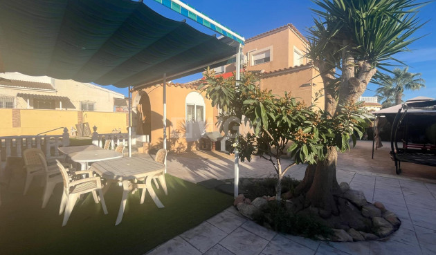 Reventa - Villa - Torrevieja - San Luis