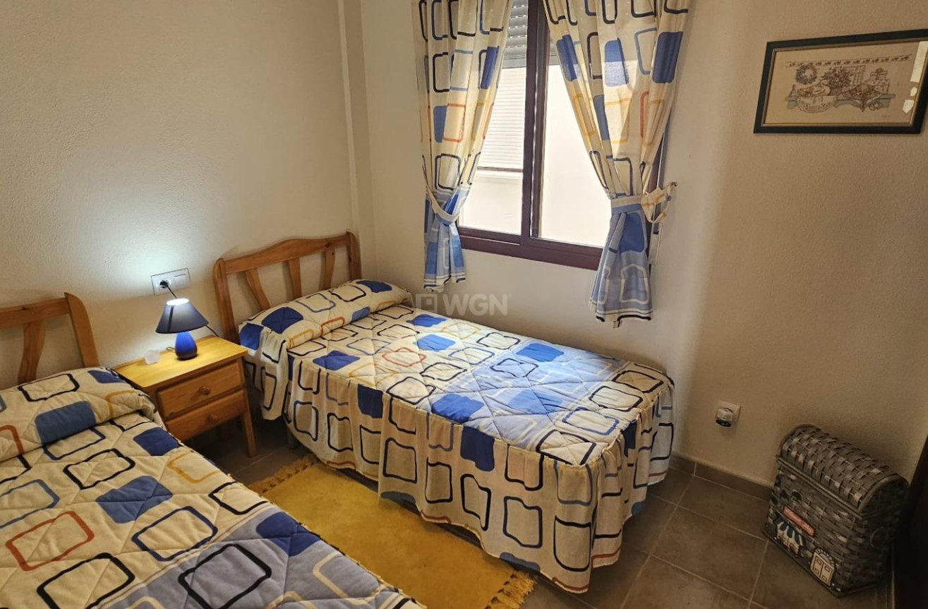 Reventa - Apartamento / piso - Torrevieja - aguas nuevas