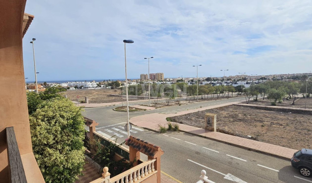 Reventa - Apartamento / piso - Torrevieja - aguas nuevas