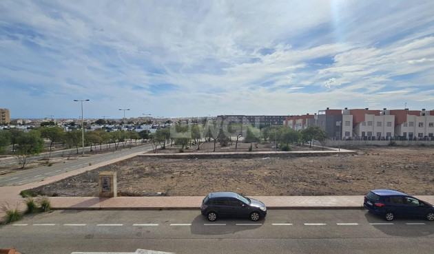 Reventa - Apartamento / piso - Torrevieja - aguas nuevas