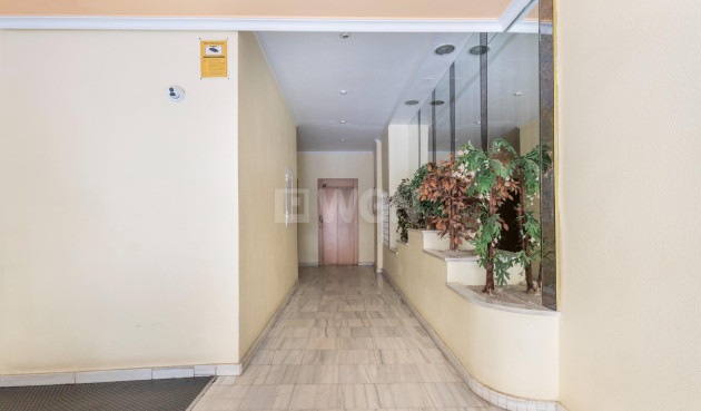 Resale - Apartment / flat - Torrevieja - Playa del Cura