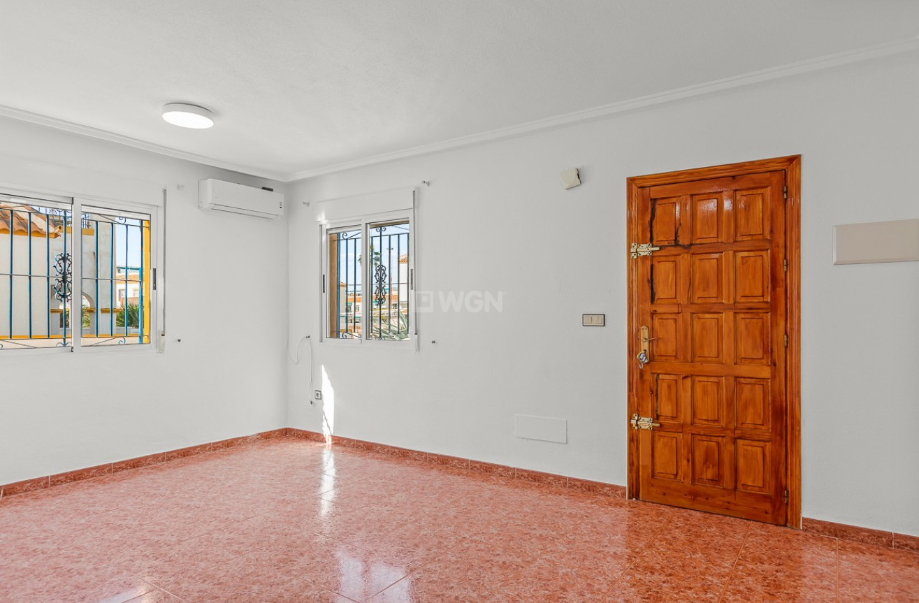 Resale - Townhouse - Torrevieja - Costa Blanca