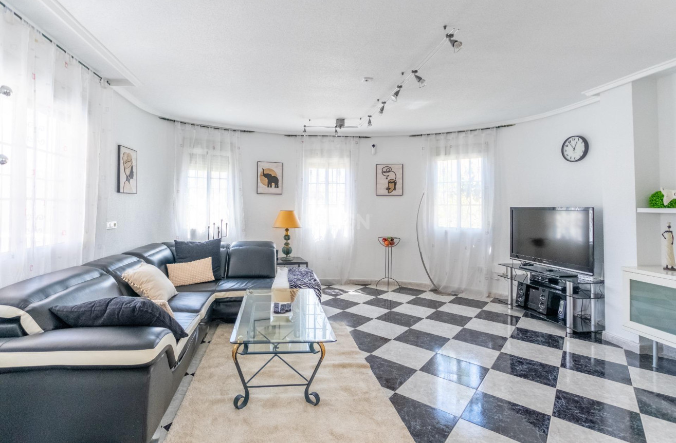 Reventa - Villa - Orihuela Costa - Playa Flamenca Norte