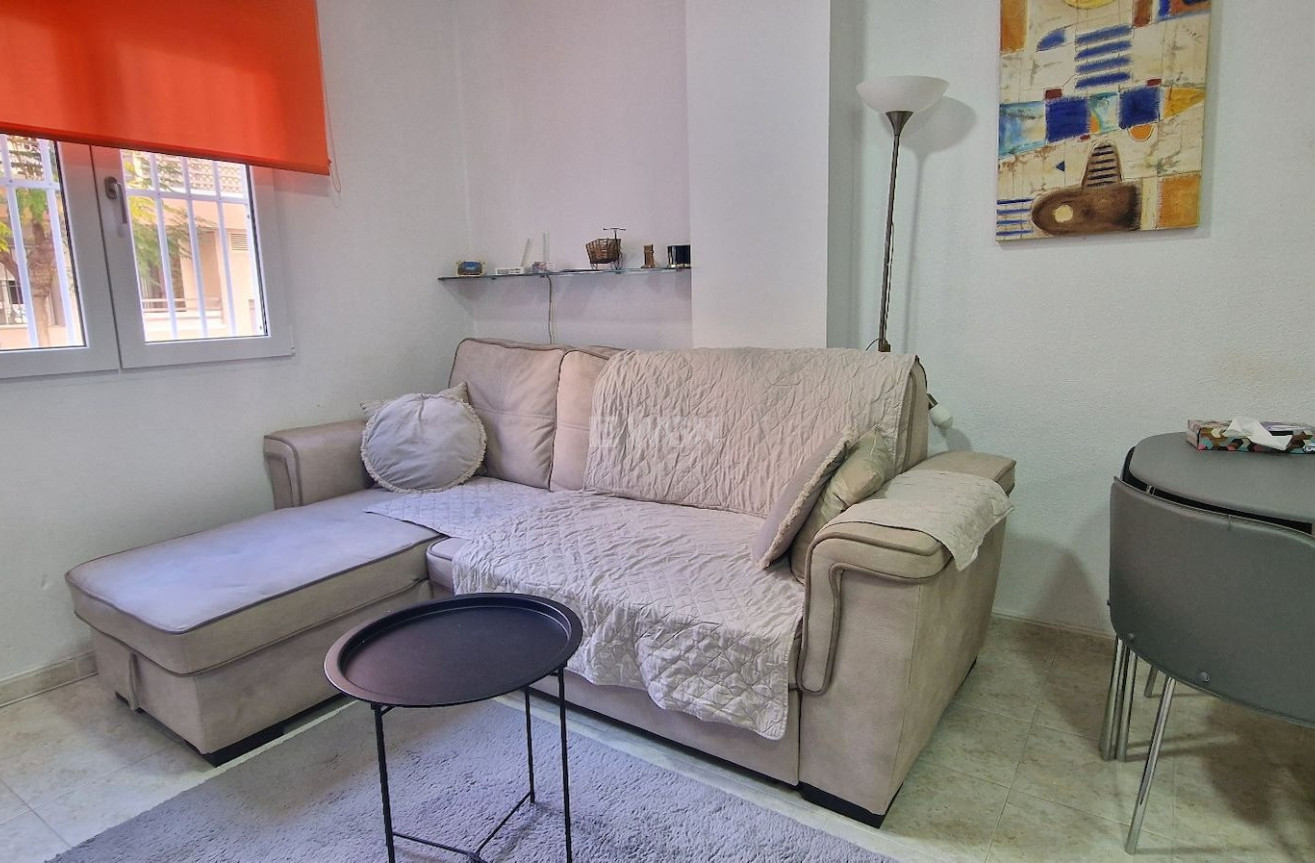 Reventa - Apartamento / piso - Torrevieja - Costa Blanca