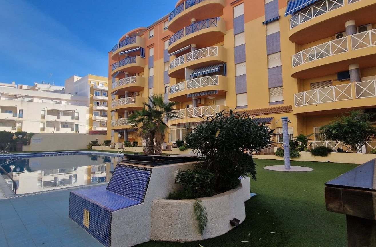 Reventa - Apartamento / piso - Torrevieja - Costa Blanca