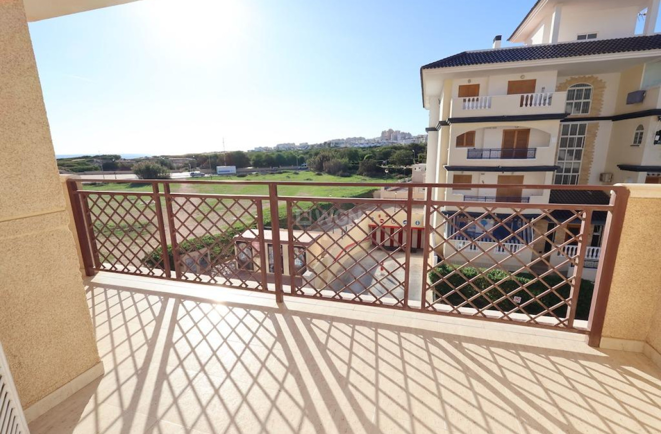 Reventa - Apartamento / piso - Torrevieja - Costa Blanca