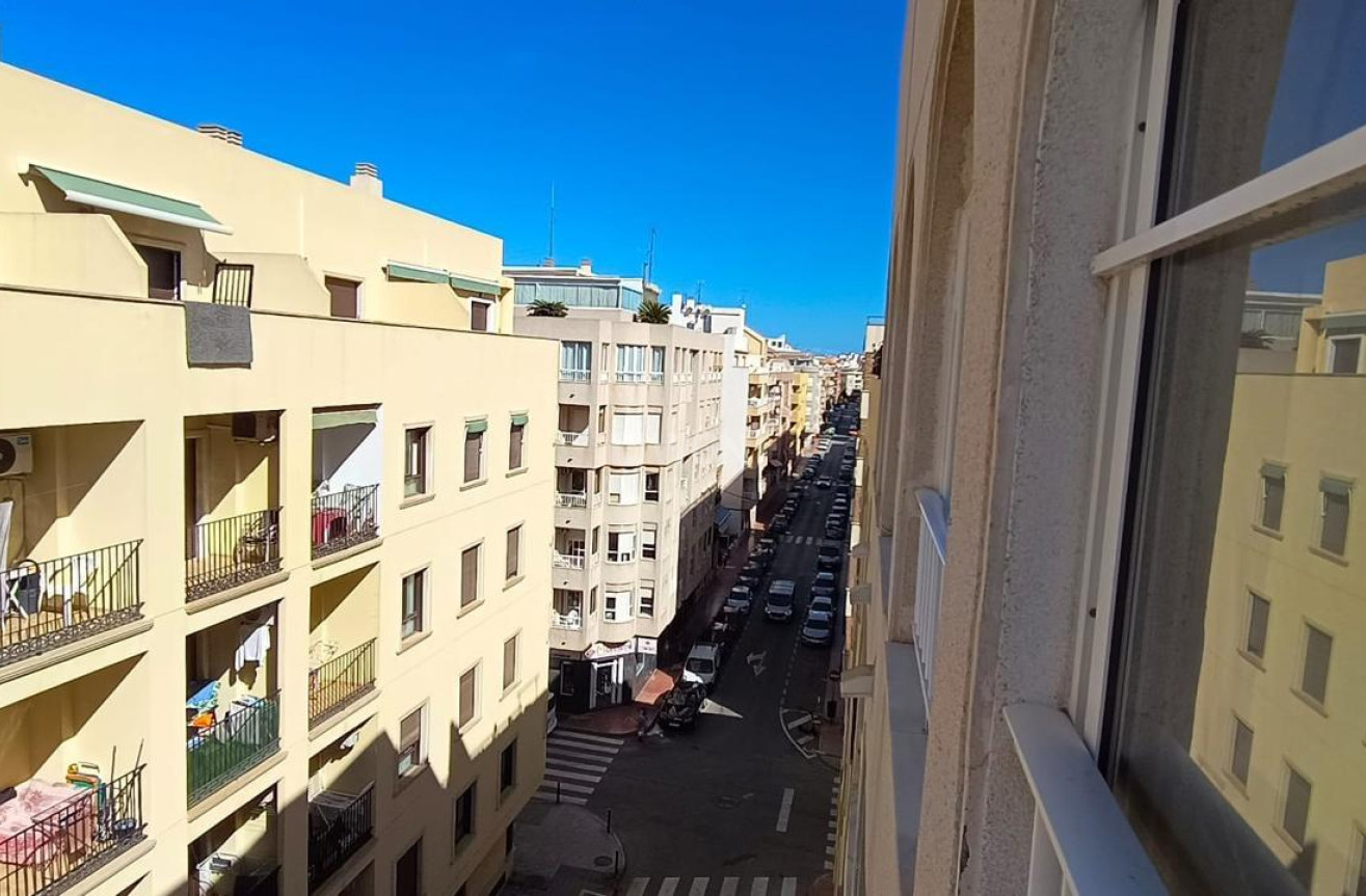 Reventa - Apartamento / piso - Torrevieja - Acequion