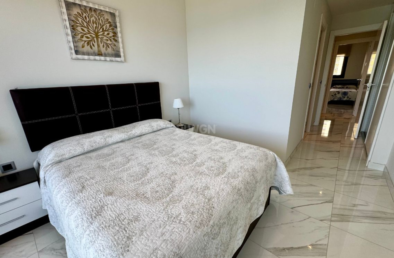 Resale - Apartment / flat - Benidorm - Costa Blanca