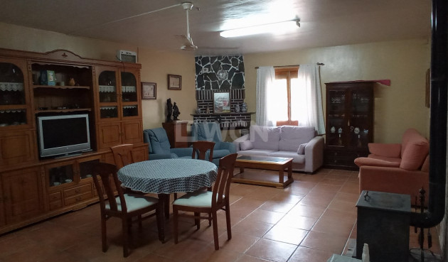 Resale - Country House - Yecla - Inland