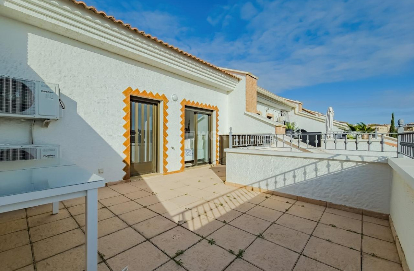 Reventa - Villa - San Miguel de Salinas - Inland