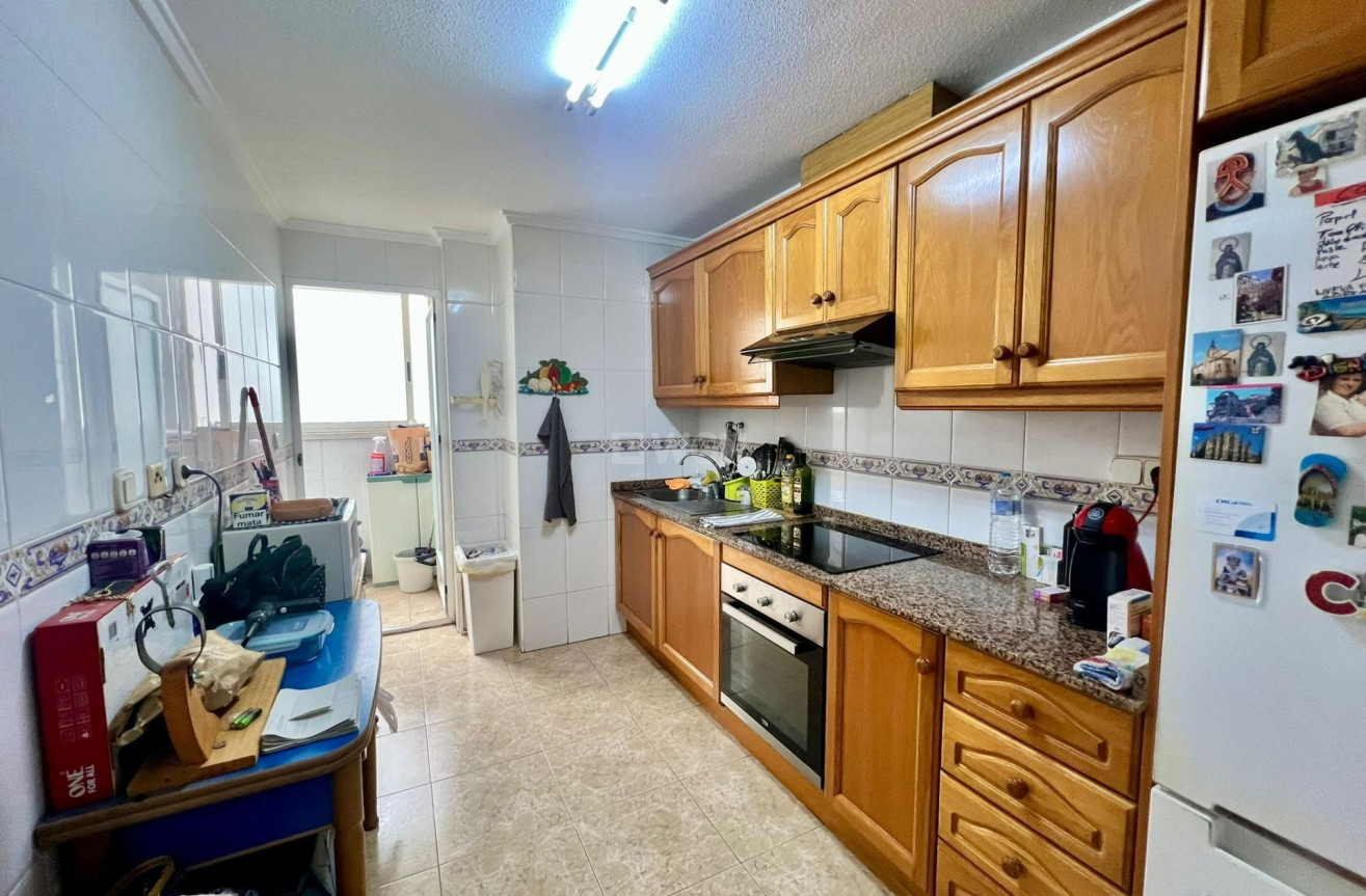 Reventa - Apartamento / piso - Torrevieja - Acequion