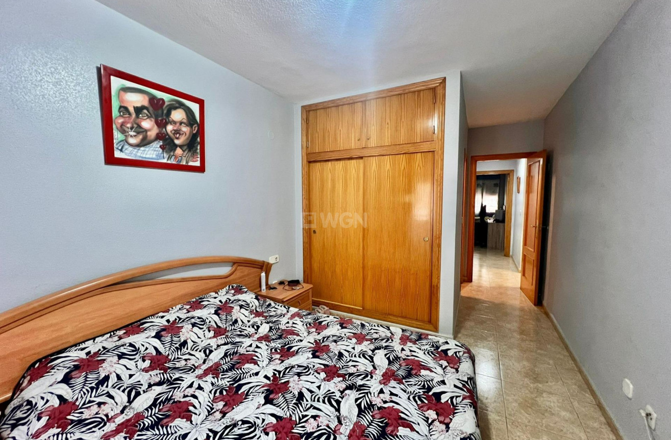 Reventa - Apartamento / piso - Torrevieja - Acequion