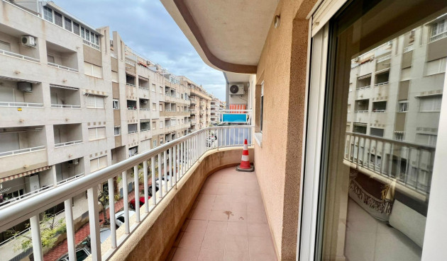 Reventa - Apartamento / piso - Torrevieja - Acequion