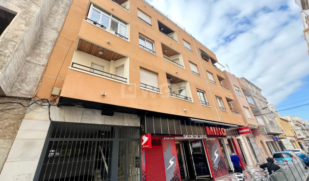 Resale - Apartment / flat - Torrevieja - Centro