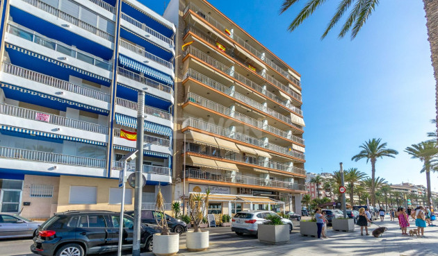 Resale - Apartment / flat - Torrevieja - Playa del Cura