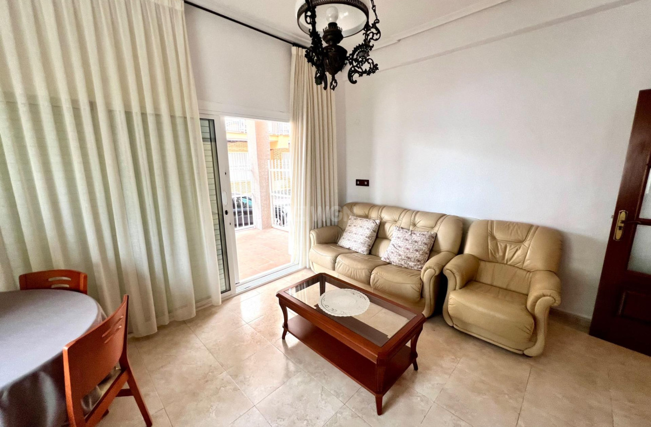 Resale - Apartment / flat - Torrevieja - Playa De Los Naufragos