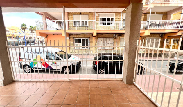 Resale - Apartment / flat - Torrevieja - Playa De Los Naufragos