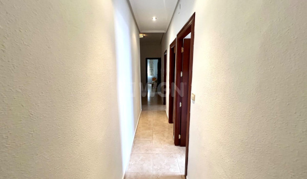 Resale - Apartment / flat - Torrevieja - Playa De Los Naufragos