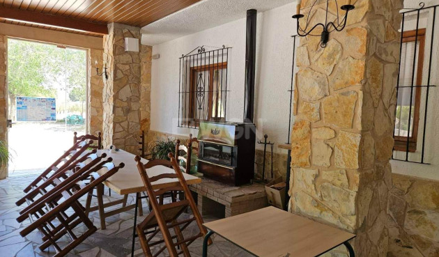 Reventa - Villa - Elda - 03600