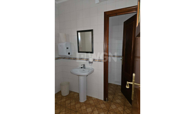 Reventa - Villa - Elda - 03600