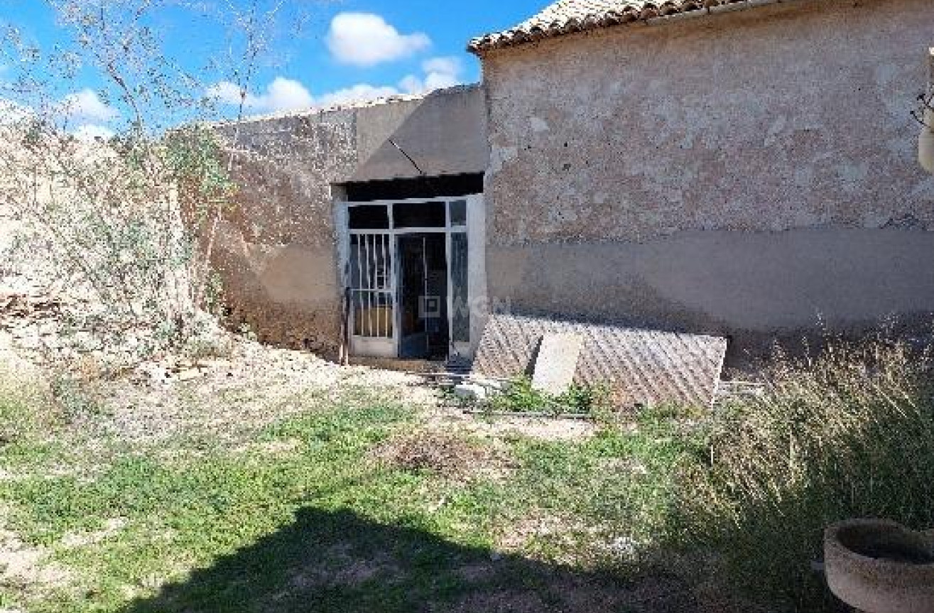 Resale - Villa - Elda - Jaud