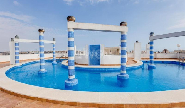 Resale - Apartment / flat - Torrevieja - CORTES VALENCIANAS