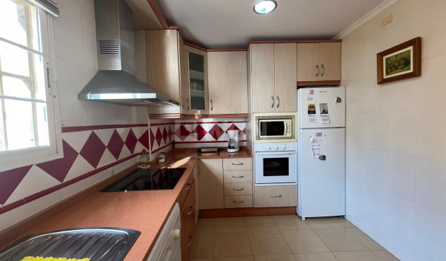 Resale - Apartment / flat - Torrevieja - Playa del Cura