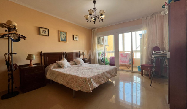 Resale - Apartment / flat - Torrevieja - Playa del Cura