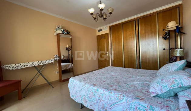 Resale - Apartment / flat - Torrevieja - Playa del Cura