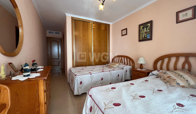 Resale - Apartment / flat - Torrevieja - Playa del Cura