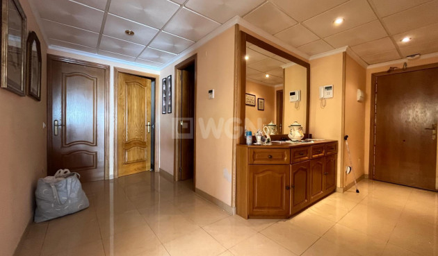 Resale - Apartment / flat - Torrevieja - Playa del Cura