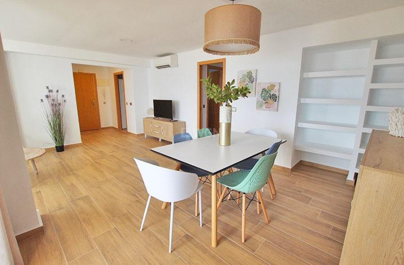 Resale - Apartment / flat - Guardamar del Segura - Pueblo