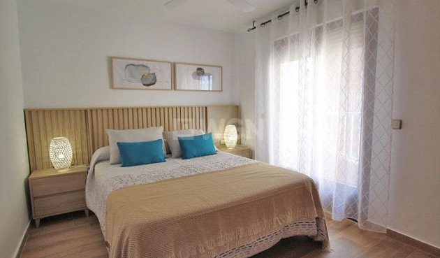 Resale - Apartment / flat - Guardamar del Segura - Pueblo