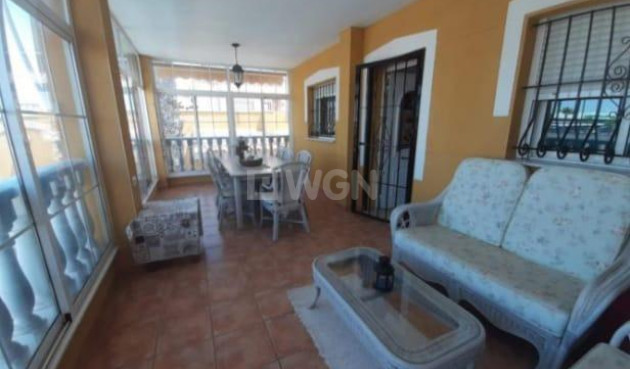 Resale - Villa - Torrevieja - aguas nuevas